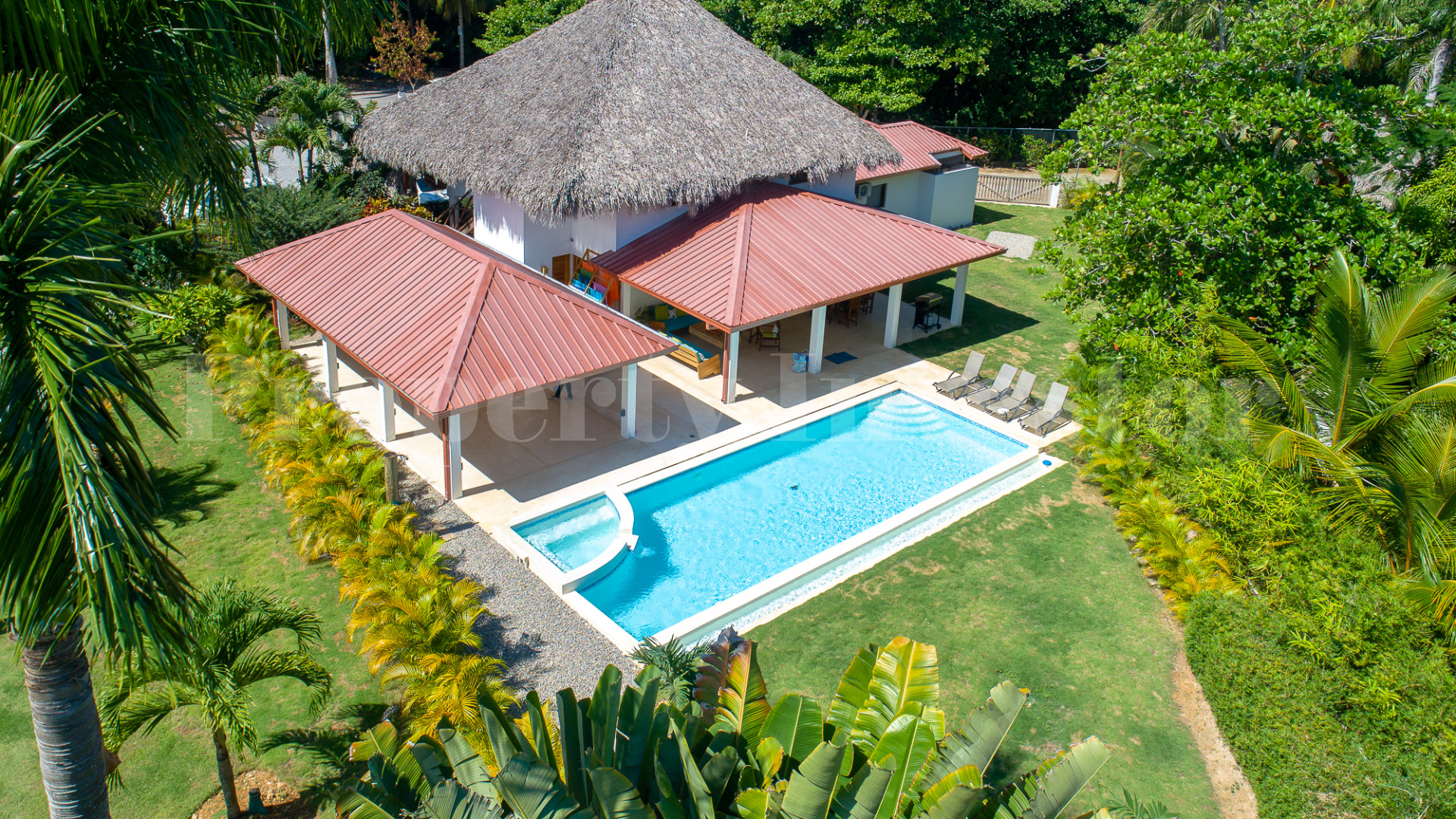 Spacious 6 Bedroom Contemporary Villa for Sale Near Playa Bonita, Dominican Republic