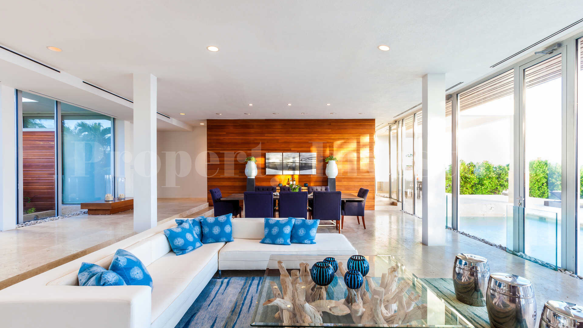 Chic 5 Bedroom Luxury Beachfront Villa at Blowing Point, Anguilla