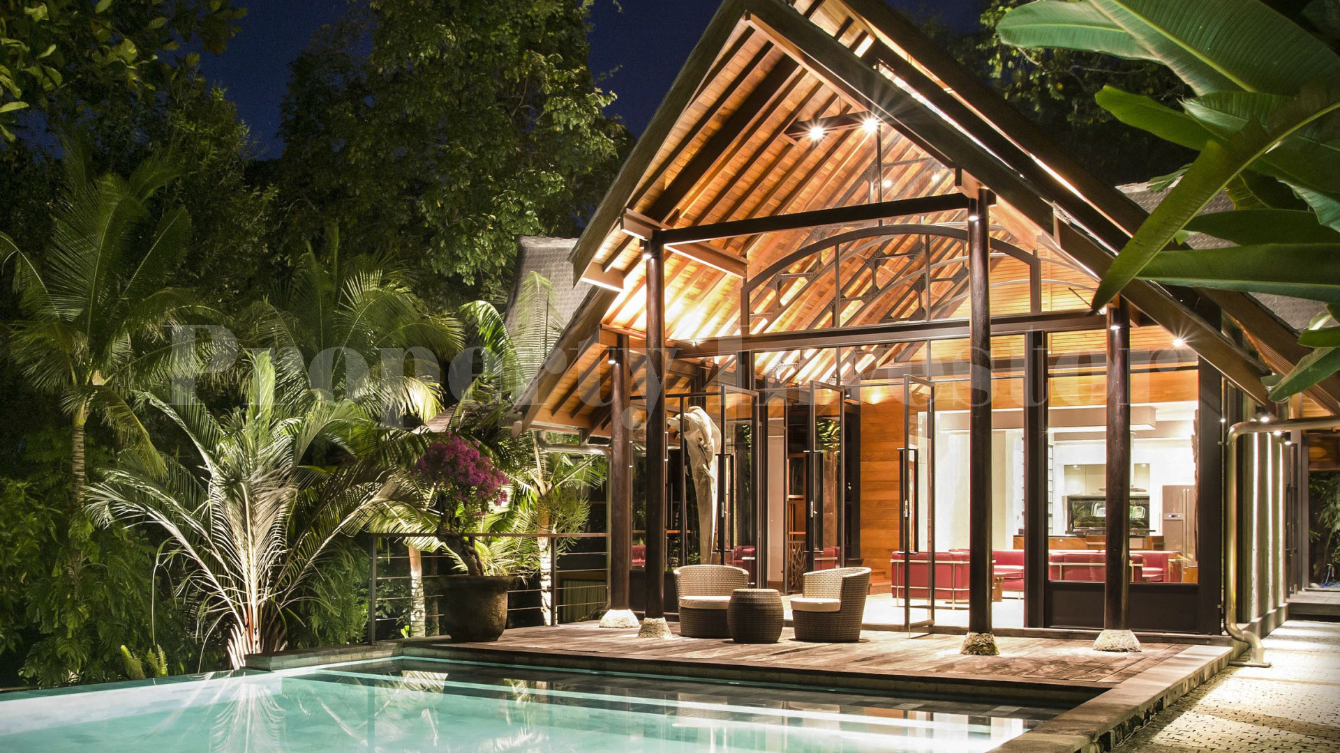 Exquisite 5 Bedroom Luxury Estate with 3 Uniquely Designed Villas & Manicured Gardens for Sale in Pererenan, Bali