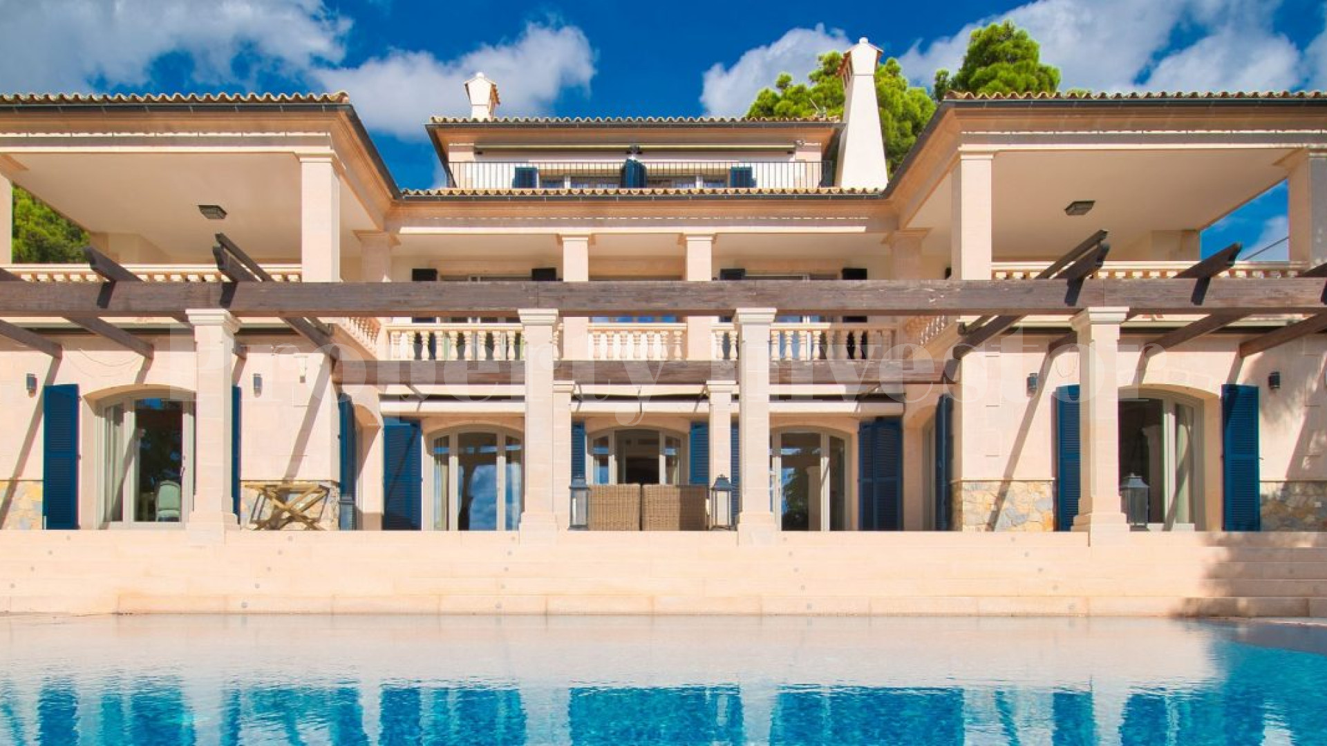 Exquisite 7 Bedroom Luxury Villa with Old World Feeling in Old Bendinat, Mallorca