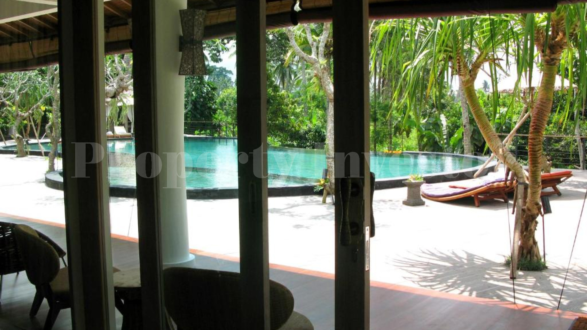 Exotic 4* Boutique Hotel & Spa with 26 Rooms & Villas in Ubud, Bali