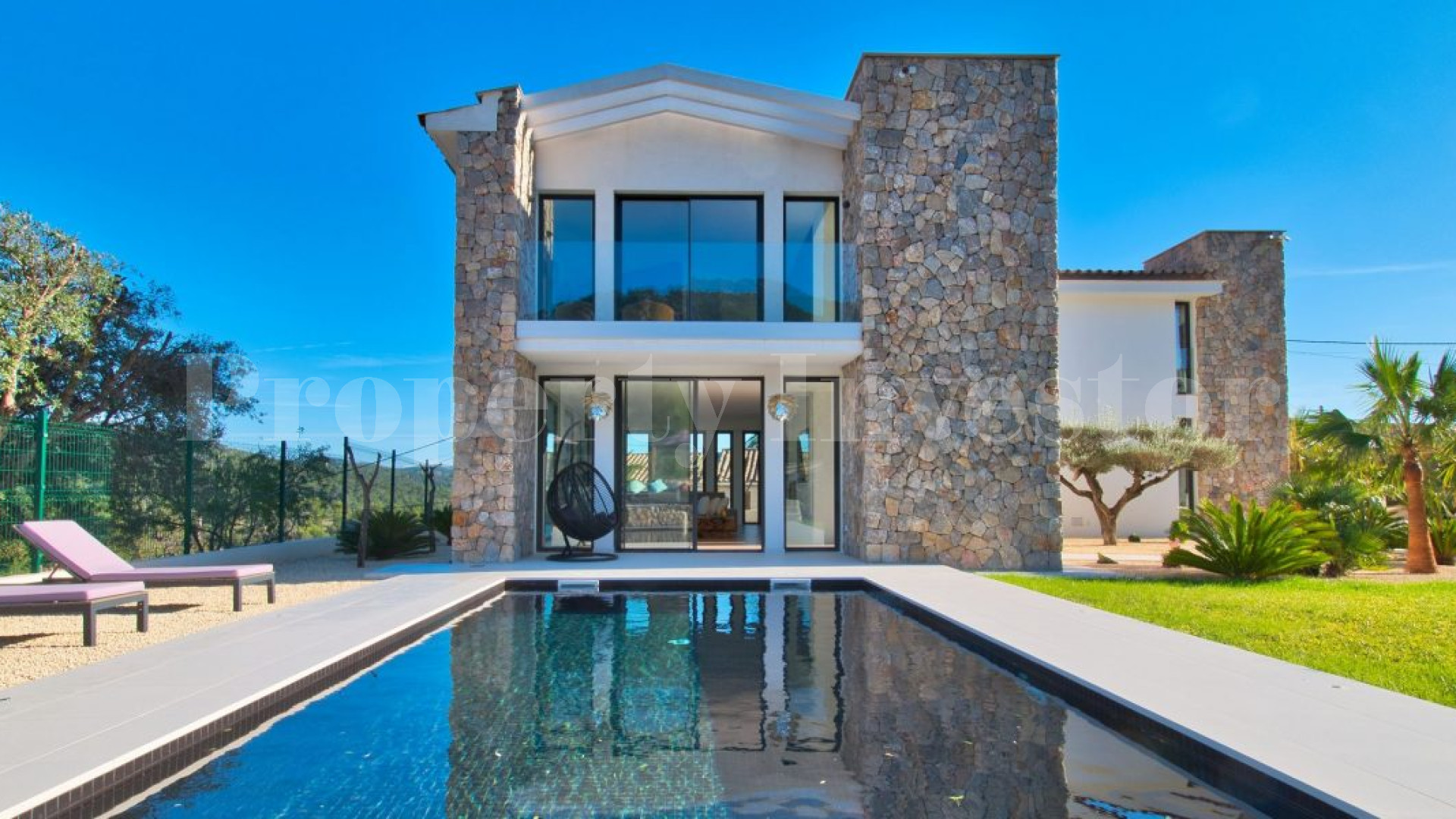 4 Bedroom Luxury Villa in Es Capdella, Mallorca