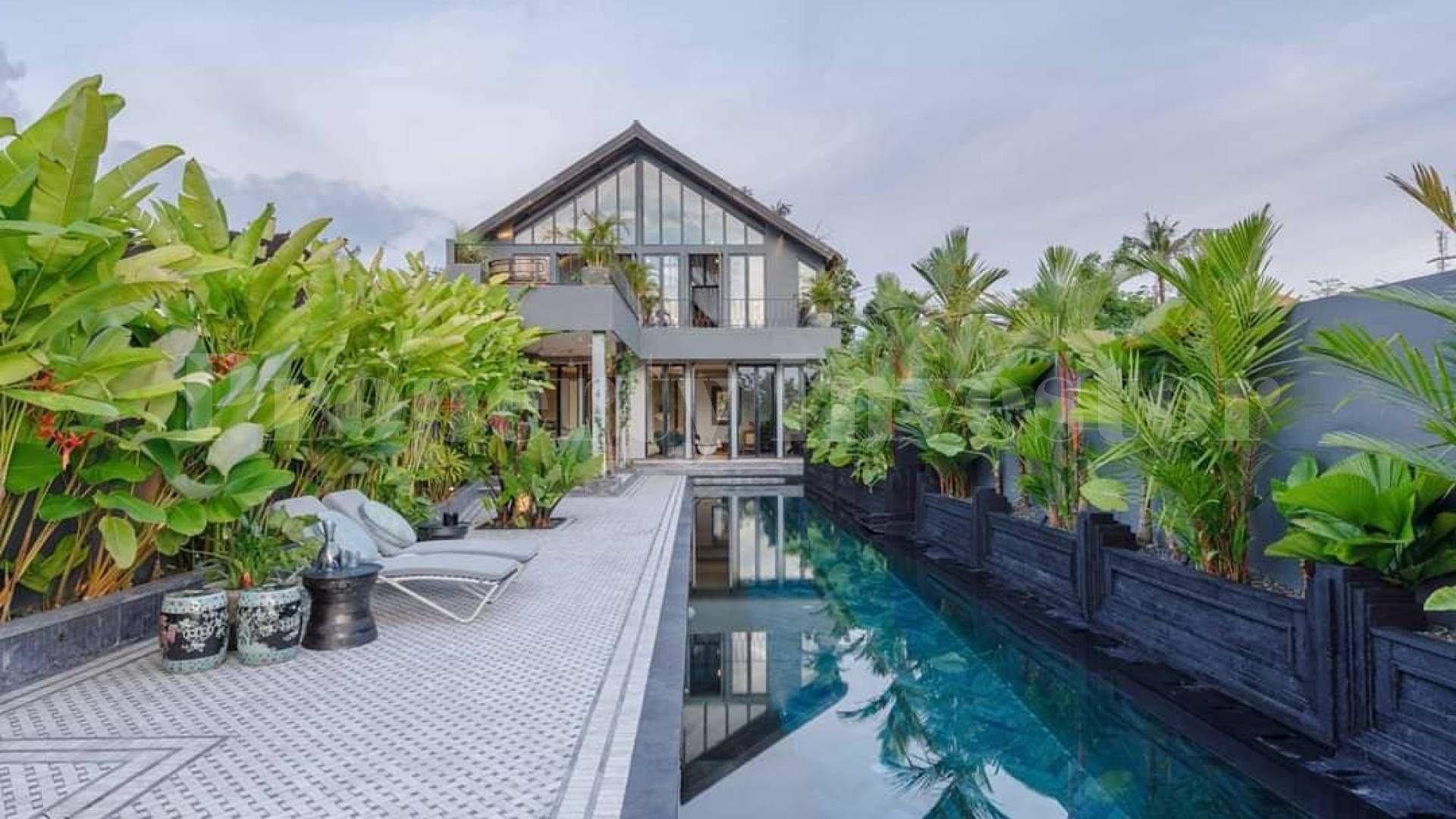 Sophisticated 3 Bedroom Luxury Art Deco Villa for Sale in Canggu-Babakan, Bali