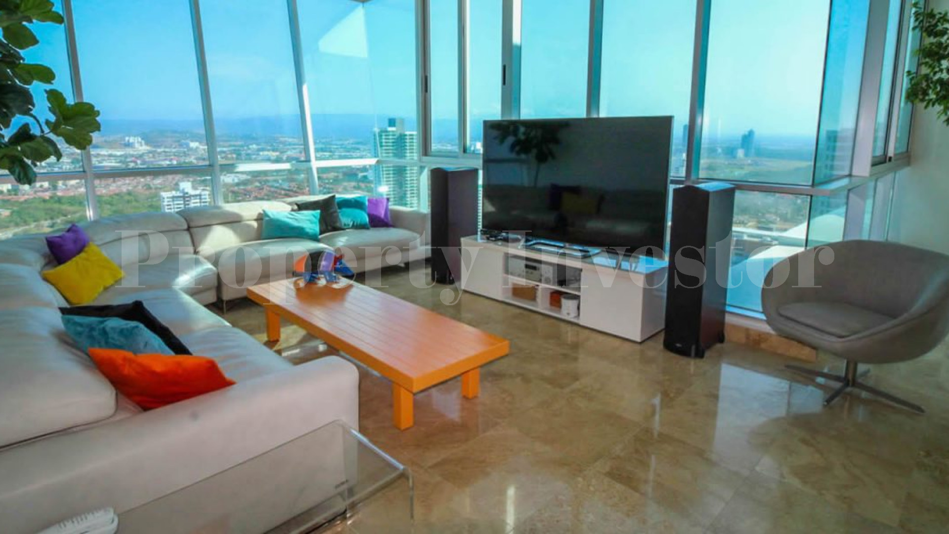 Impressive 4 Bedroom Three-Storey Oceanview Penthouse with Rooftop Pool & Terrace for Sale in Panama City, Panama