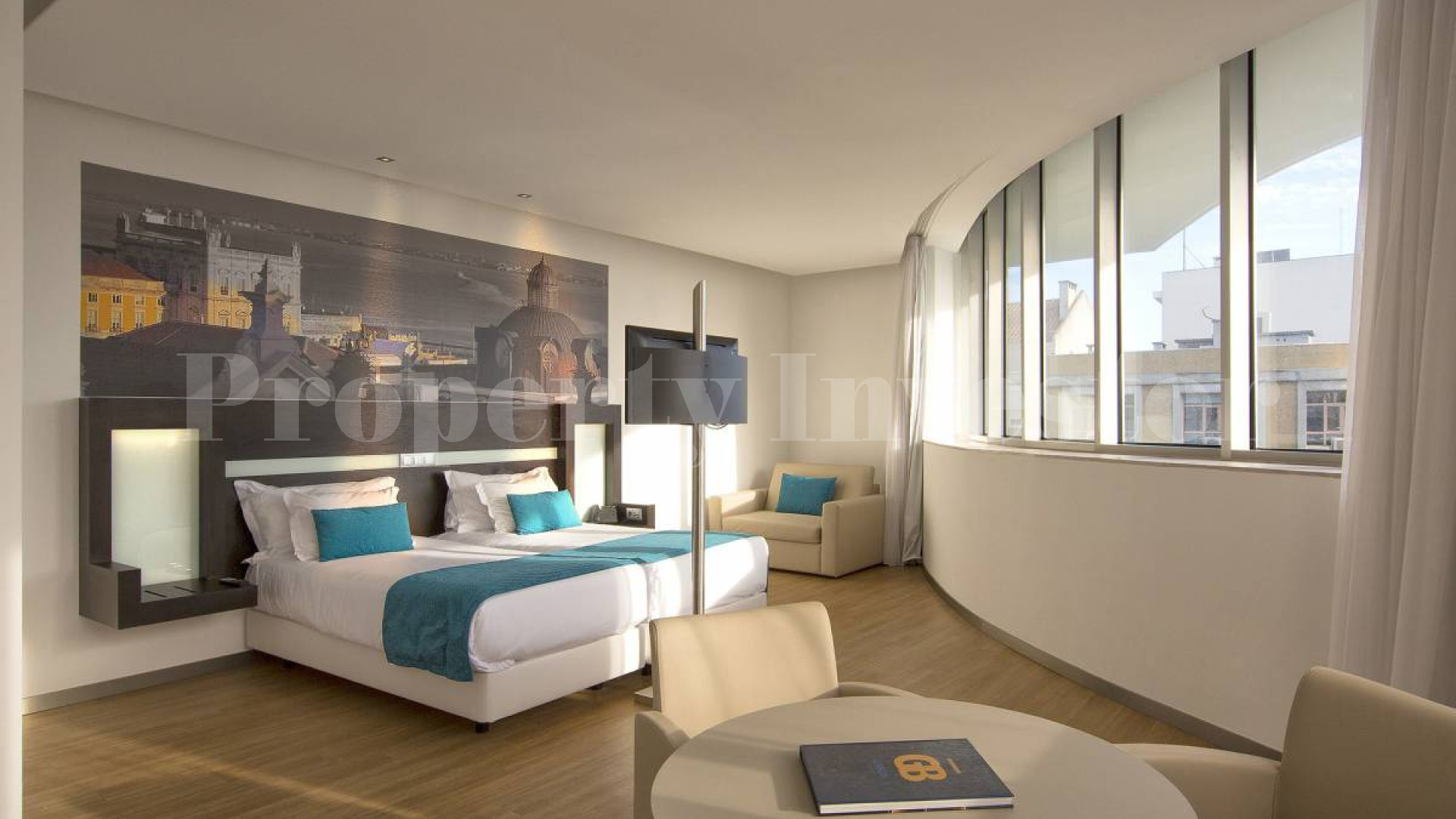 Historical 4* Star Hotel & SPA with 224 Elegant Rooms in the Absolute Centre of Lisbon, Portugal