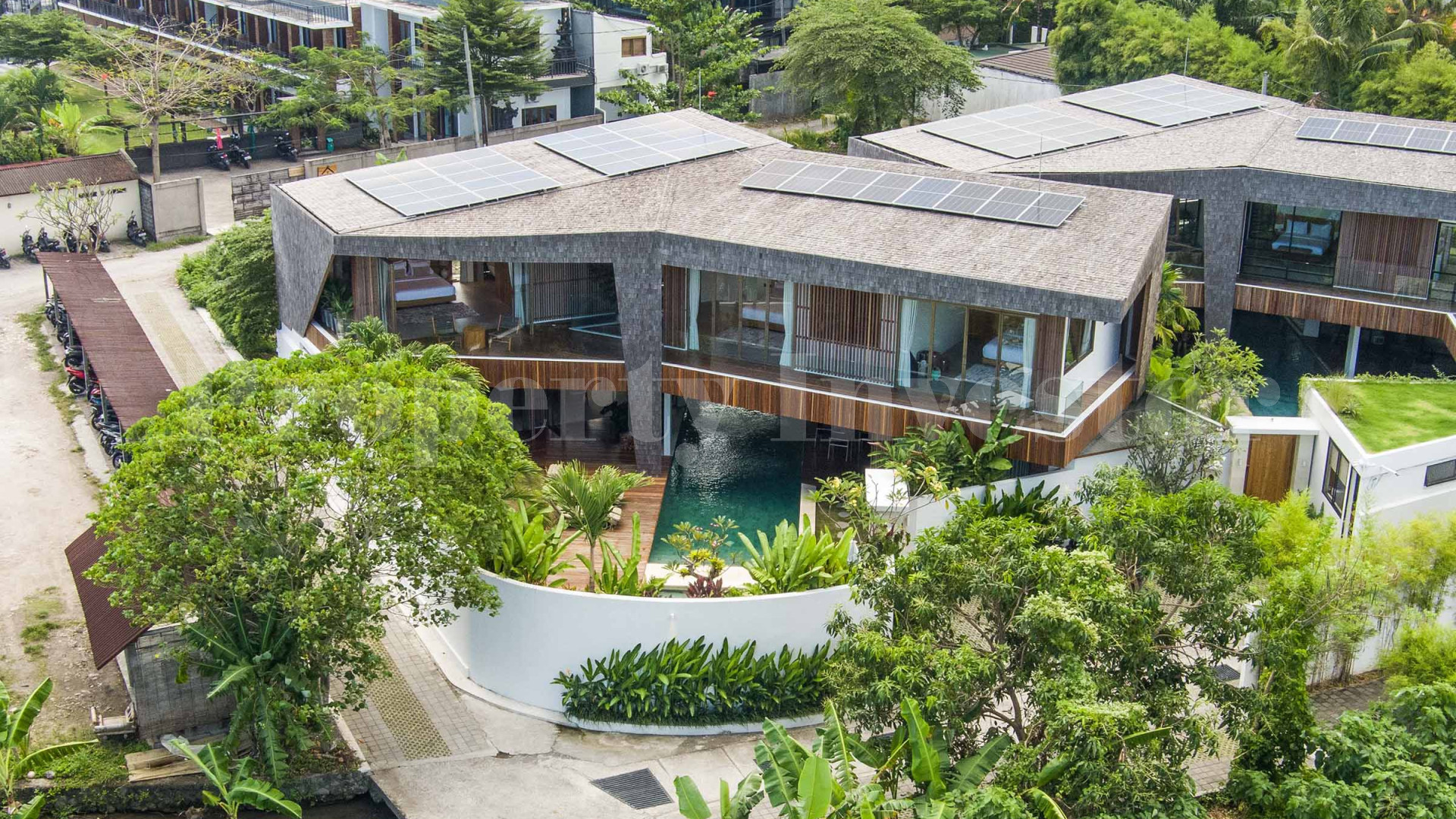 Immaculate 4 Bedroom Ultra-Luxe Villa with High-End Finish for Sale in Canggu Berawa, Bali