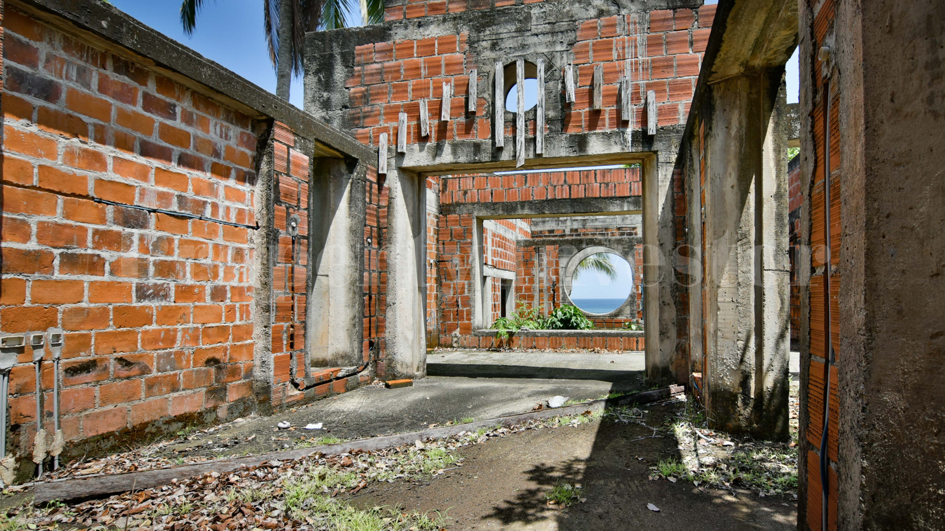 Magnificent 7 Bedroom Unfinished Beachfront Estate for Sale in Pedasi, Panama