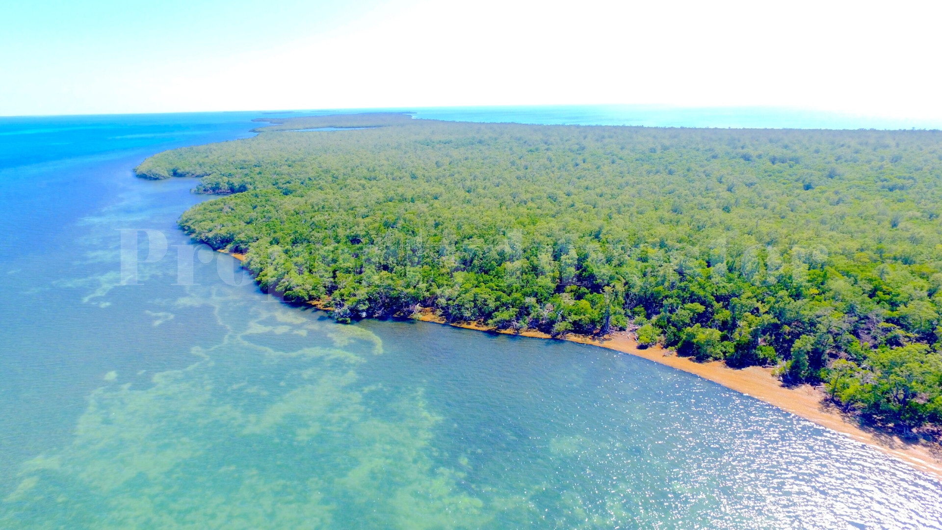 Long Middle Caye — 30 Acre Oceanfront Virgin Island Parcel for Sale Near Belize City