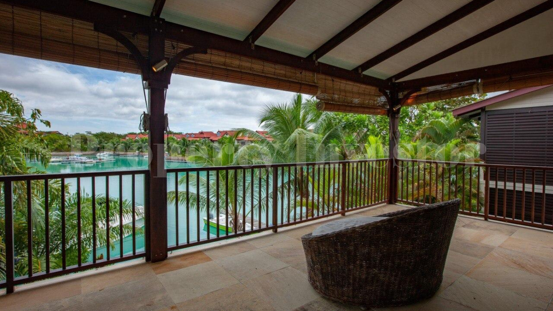 Spacious 4 Bedroom Waterfront Maison with Private Mooring for Sale on Eden Island, Seychelles