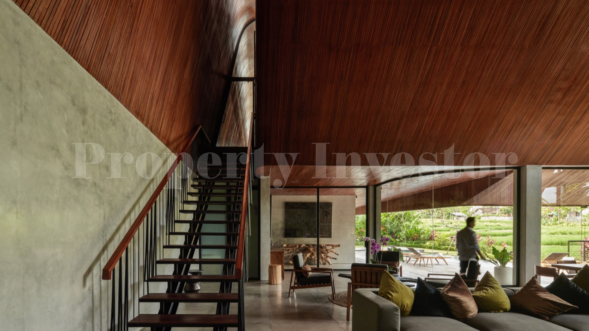 High-End 6 Bedroom Luxury Bespoke Designer Villa for Rent in Ubud, Bali