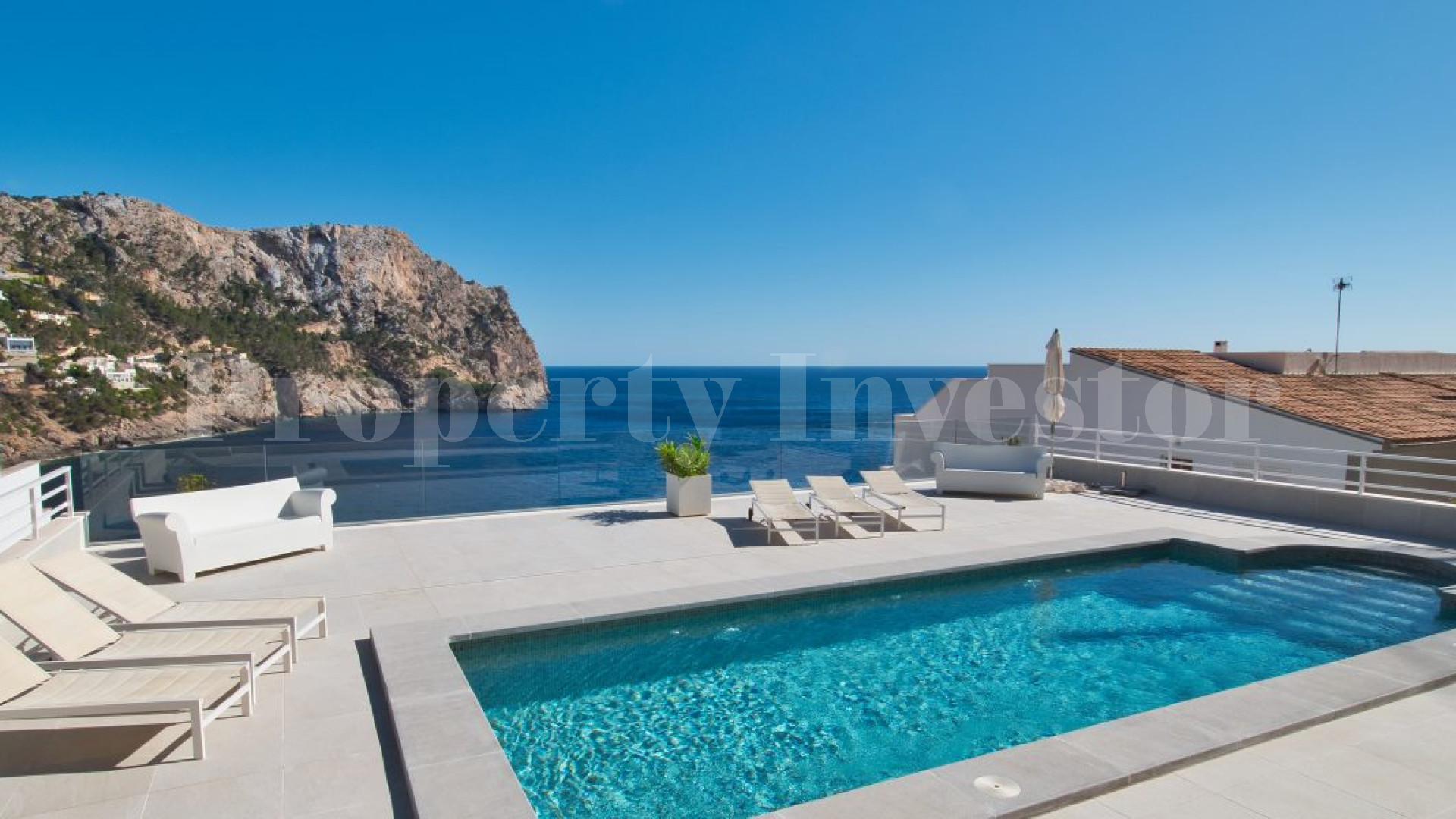 Exclusive 2 Bedroom Apartment in Port Andratx with Unbelievable Sea Views