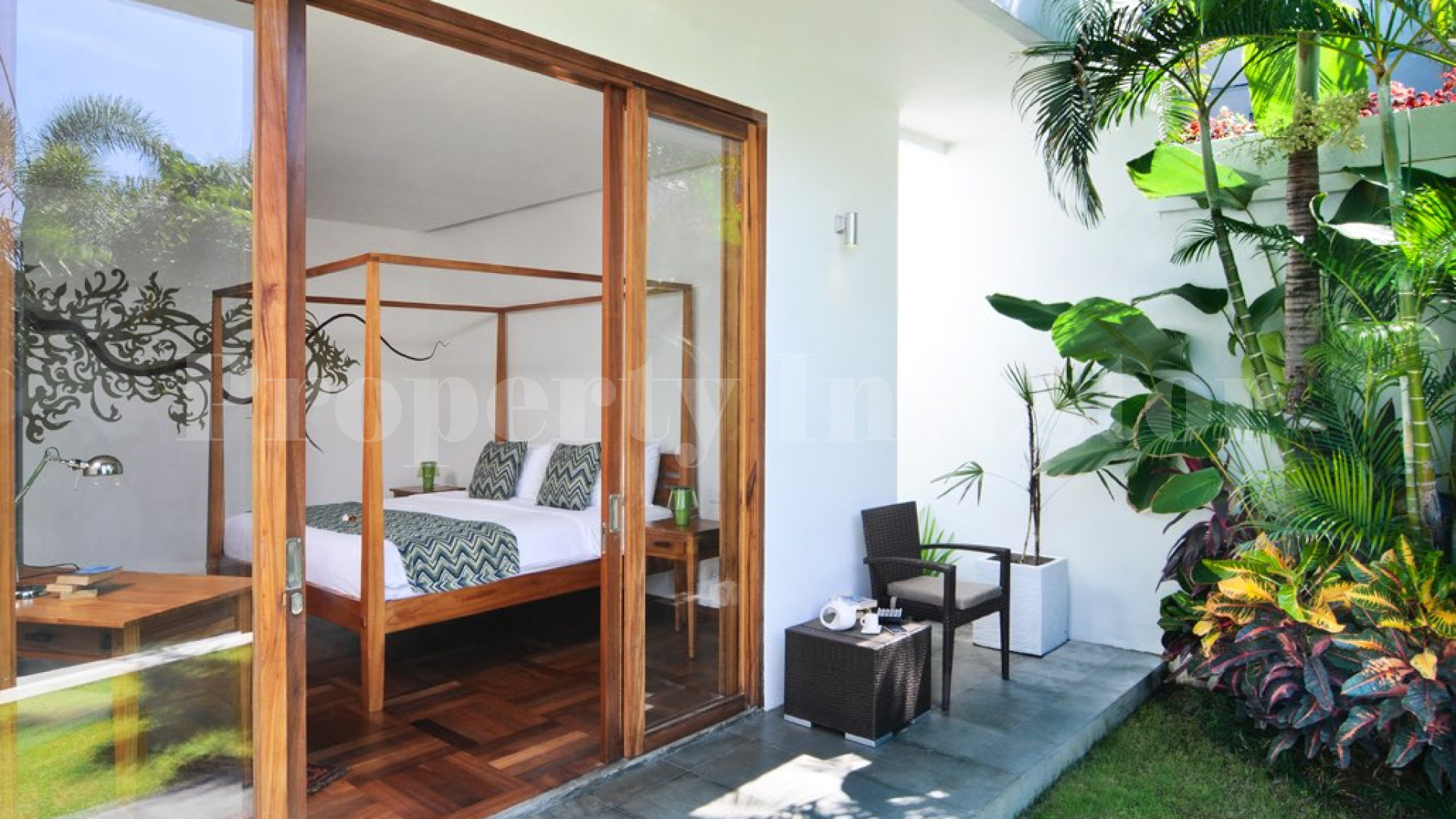 Unique 3 Bedroom Modern Designer Villa for Sale in Batu Bolong, Bali