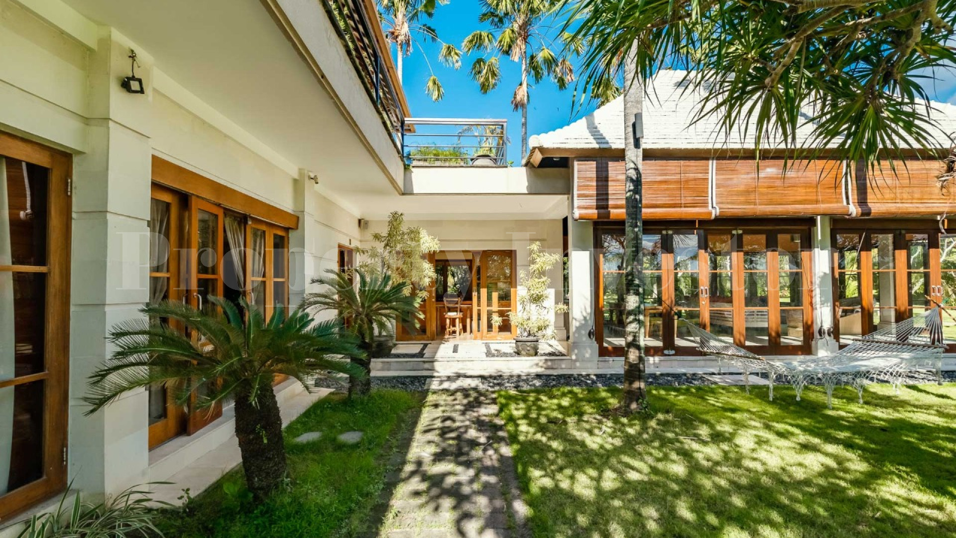 Spacious 6 Bedroom Modern Villa with Lush Gardens & Amazing Sunset Views for Sale in Pererenan, Bali